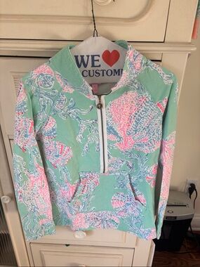 Lilly Pulitzer Seafoam Pullover Hoodie with Pink & White Shell Print